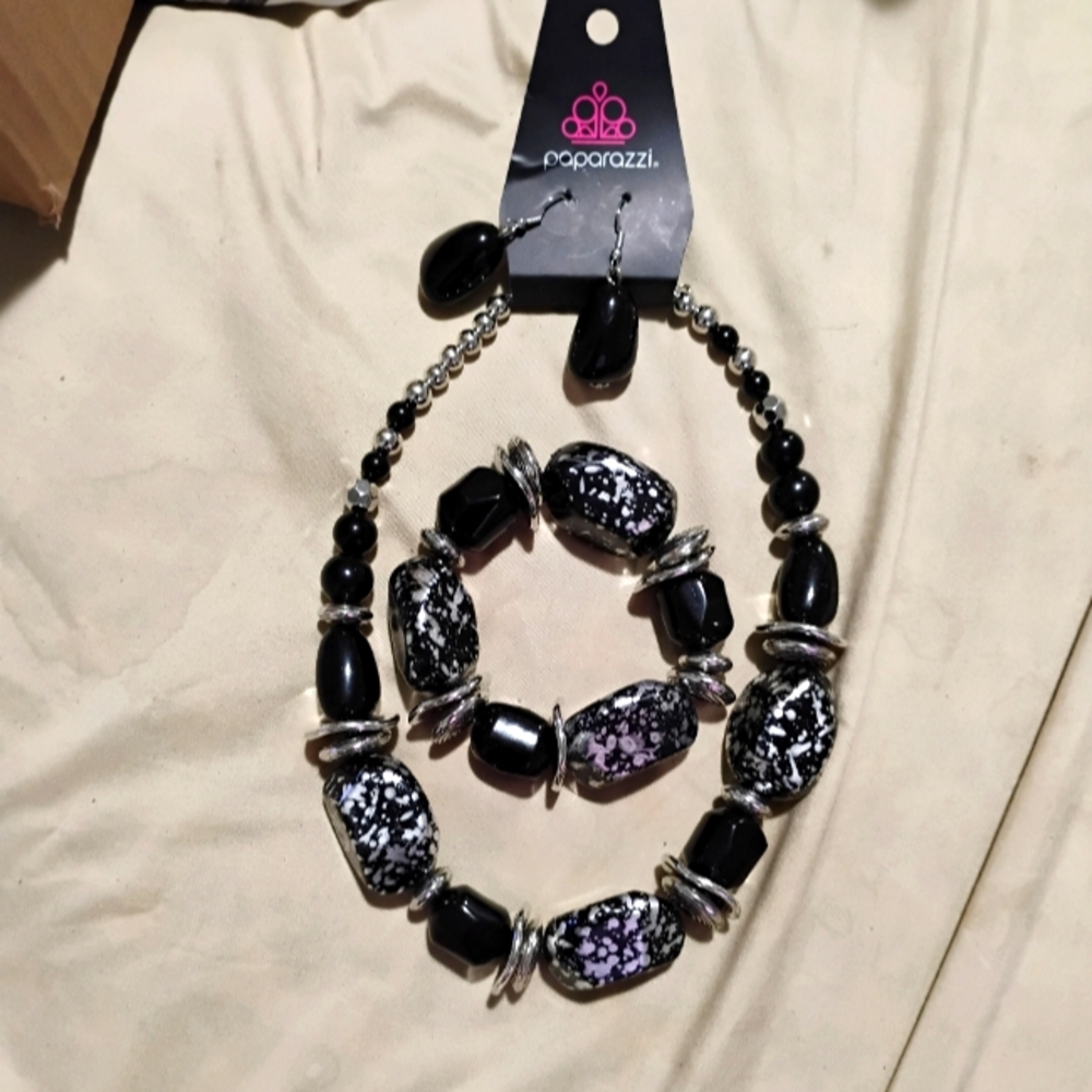 Paparazzi jewelry